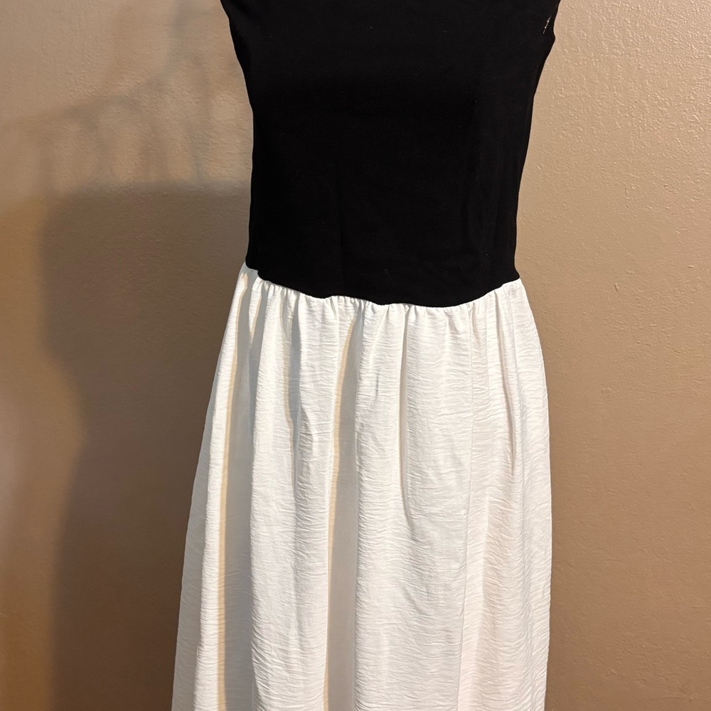 Classic Black and White Strapless Dress